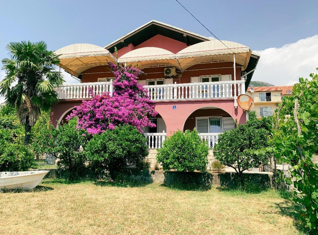 Peaceful, Cosy Tivat Guesthouse Εξωτερικό φωτογραφία