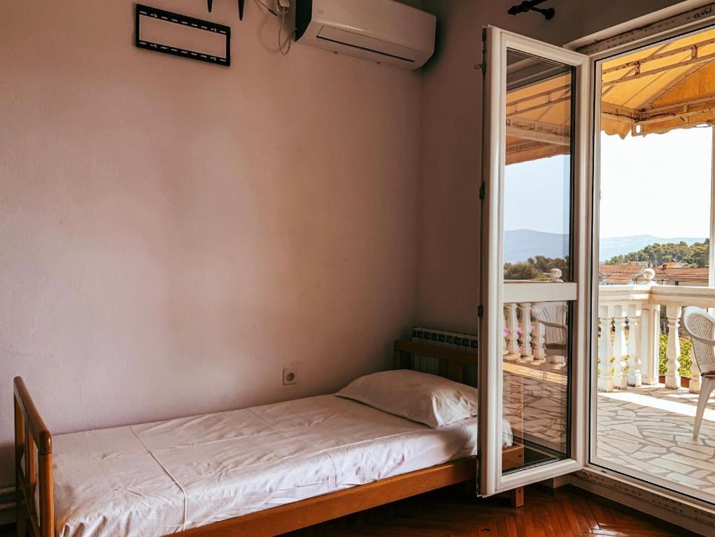 Peaceful, Cosy Tivat Guesthouse Εξωτερικό φωτογραφία