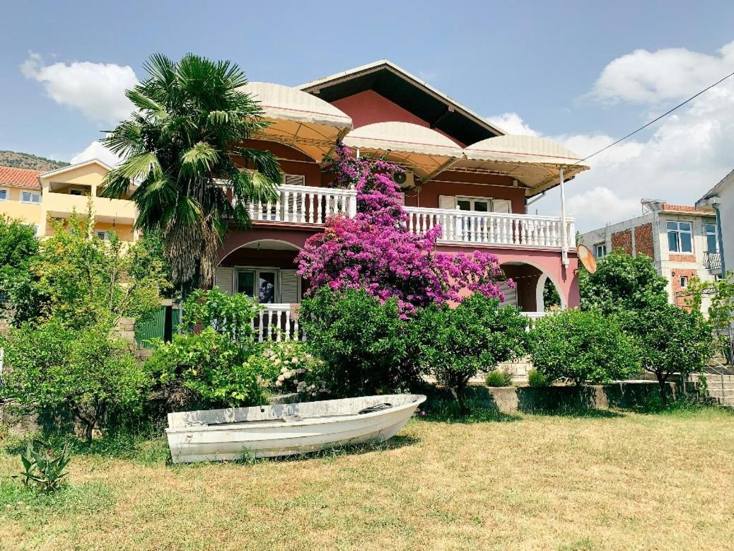 Peaceful, Cosy Tivat Guesthouse Εξωτερικό φωτογραφία